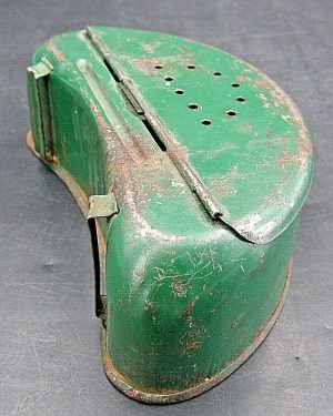 Vintage Old Pal Bait Box Fishing Worms Metal Carrier Green