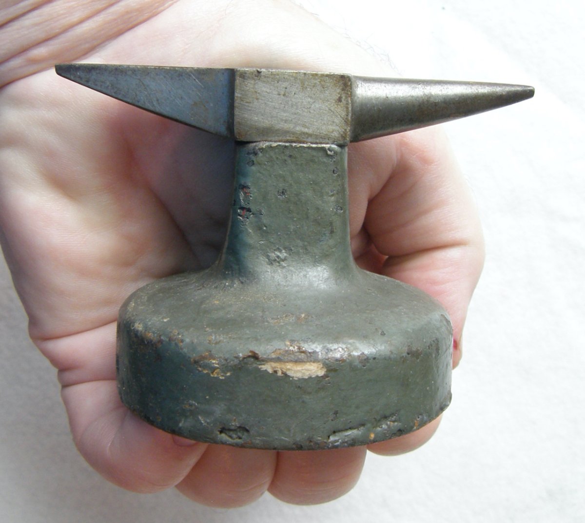 Vintage Small Anvil Watchmaker Jewelry USSR ChiZ